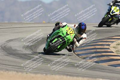 media/Oct-04-2025-CVMA (Sat) [[408bcdd6e4]]/Race 10-Amateur Supersport Middleweight/